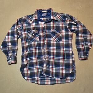 Vintage Made in USA Pendleton Wool Pearl Snap Flannel Women’s small/Youth Large.